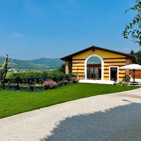 Bioagriturismo Falezze Di Luca Anselmi